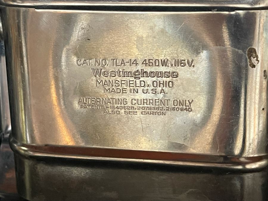 Pair Of Vintage Art Deco Chrome Westinghouse Toasters [Photo 10]