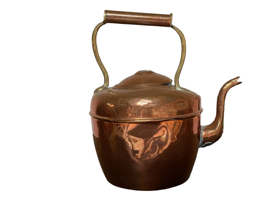 Vintage Copper Teapot For Display [Photo 1]