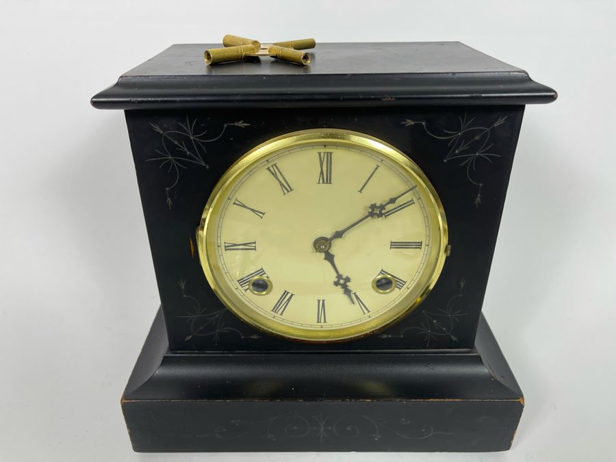 Antique Ingraham Company Mantle Clock 1885 Patent Date Working But May Need Tuning - Have Key 10.5W X 6.5D X 10.5H [Photo 4]