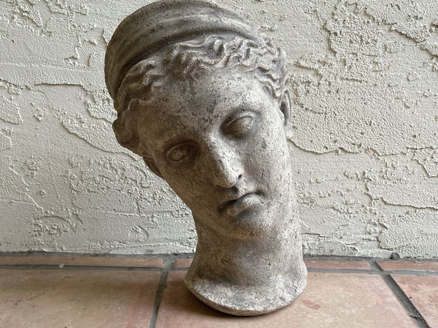 Restoration Hardware Diana Of Versailles Head Wall Art Decor 9W X 6D X 14H [Photo 1]