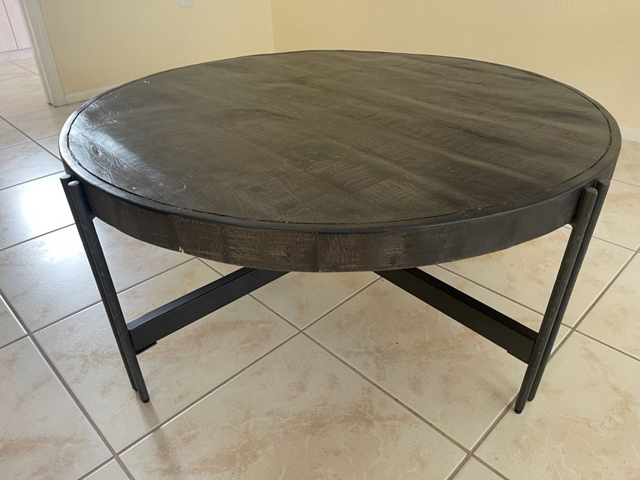 Round Cocktail Table With Wooden Top And Metal Base 40R X 18H