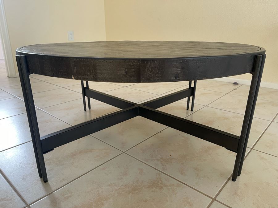 Round Cocktail Table With Wooden Top And Metal Base 40R X 18H [Photo 11]
