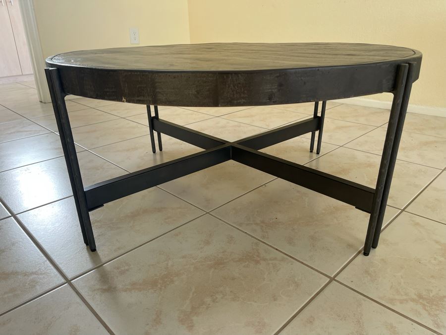Round Cocktail Table With Wooden Top And Metal Base 40R X 18H [Photo 3]