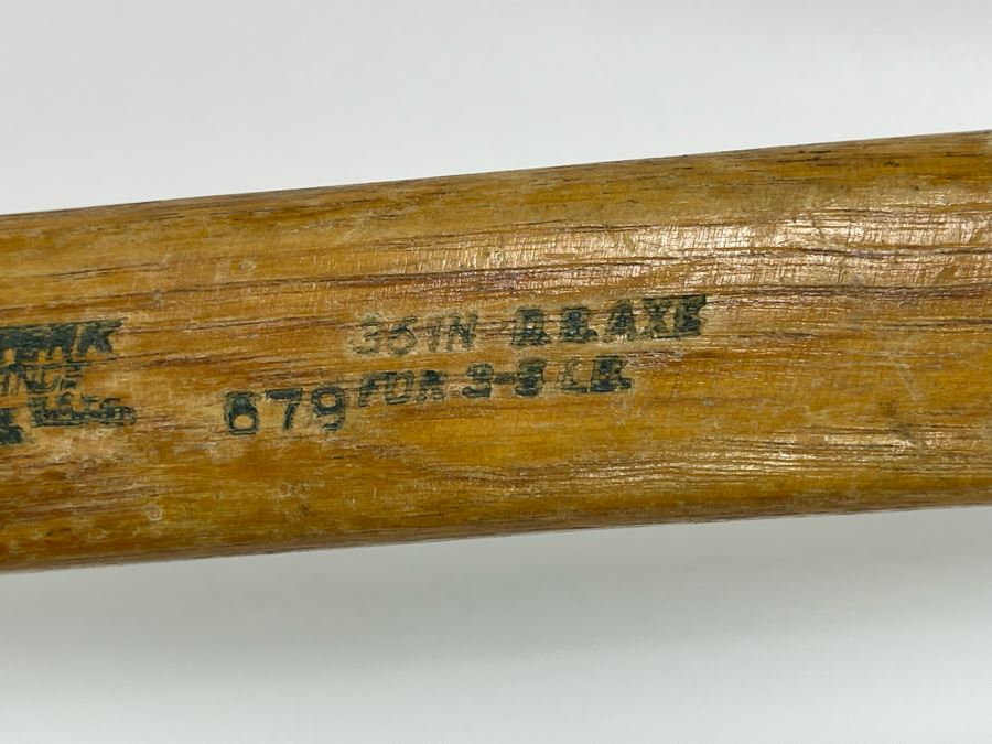 Vintage Fire Streak 36' Axe [Photo 7]