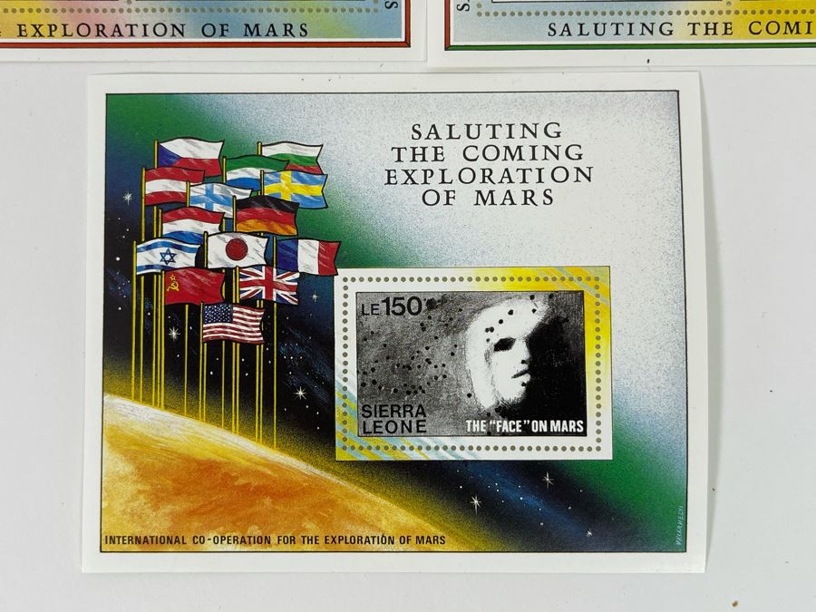 Mint Stamp Sets: Apollo Soyuz 1975 And Saluting The Coming Exploration Of Mars [Photo 3]