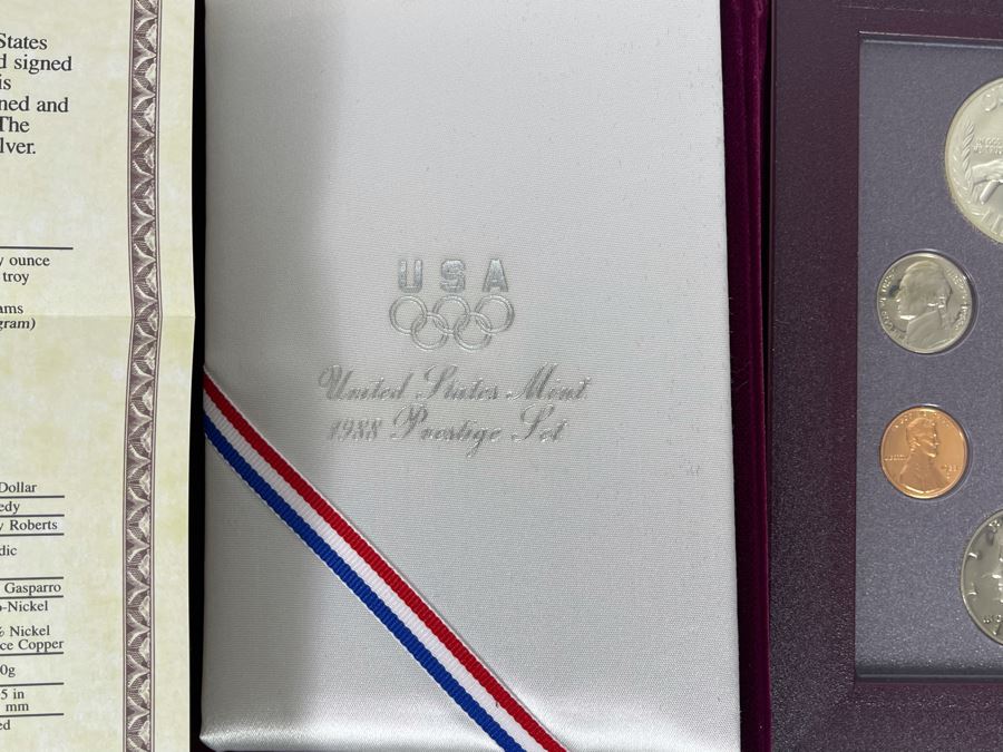 United States Mint 1988 Prestige Set With Silver Dollar And 1993 Royal Canadian Mint Coins [Photo 4]