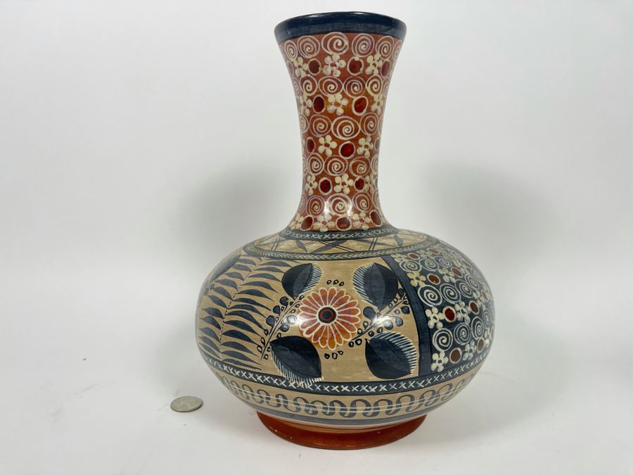 Signed Mexican Pottery Tonala Jal. 11.5H [Photo 4]