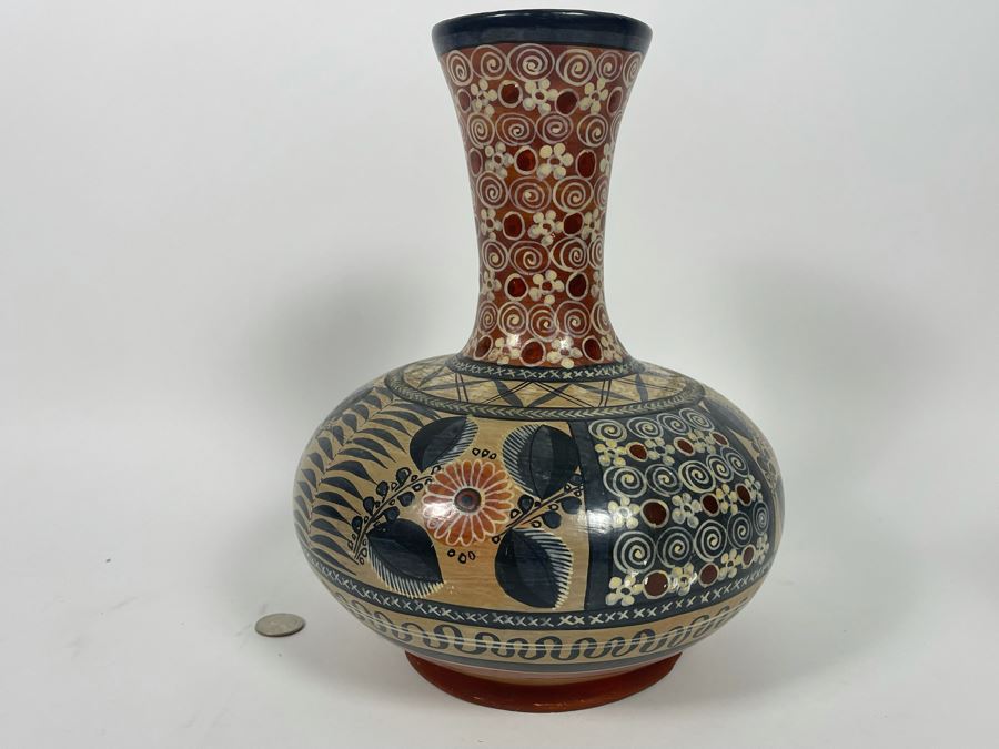 Signed Mexican Pottery Tonala Jal. 11.5H [Photo 8]