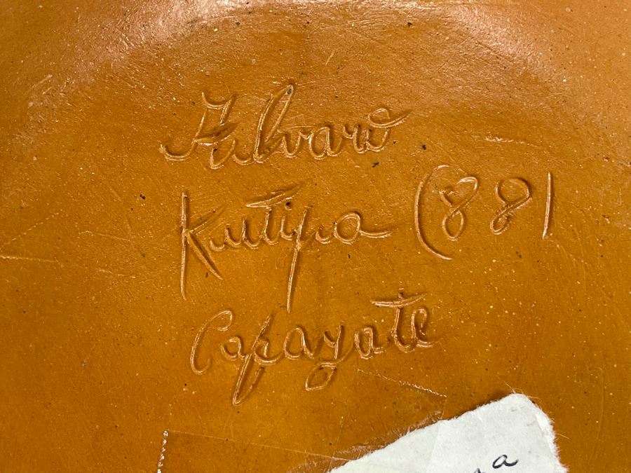 Signed Argentinian Pottery 10H [Photo 10]