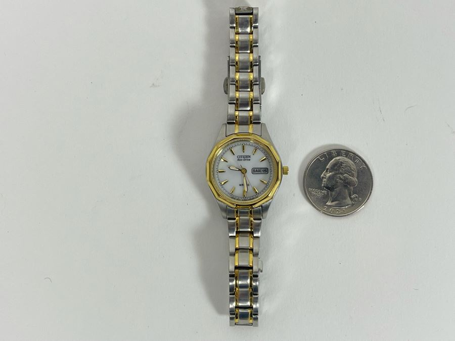 Citizen Eco-Drive Watch [Photo 4]