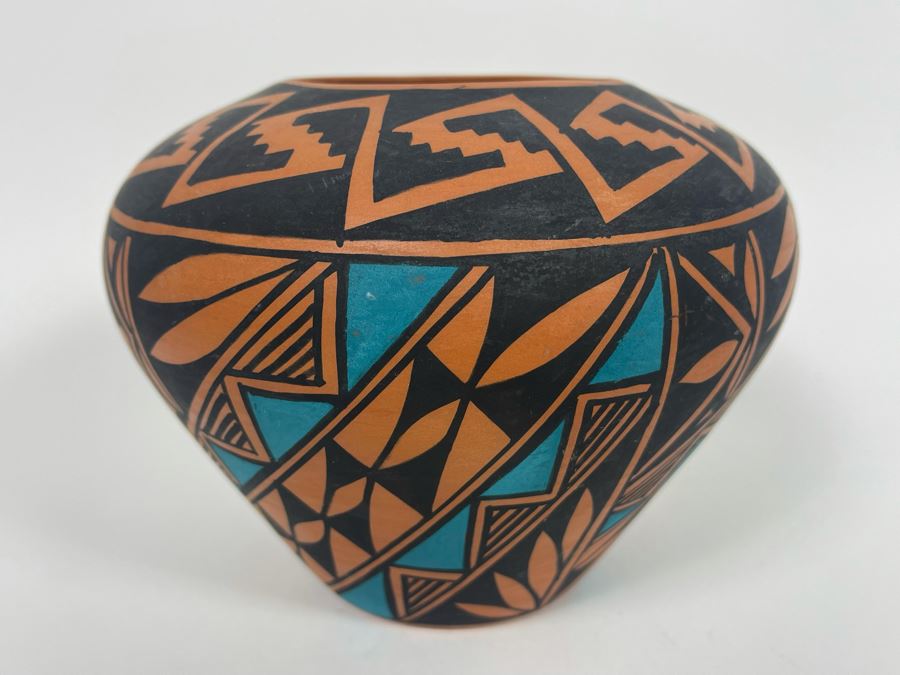 Native American Acoma Pottery Jar Signed R.S. 6.5W X 5.5H [Photo 4]