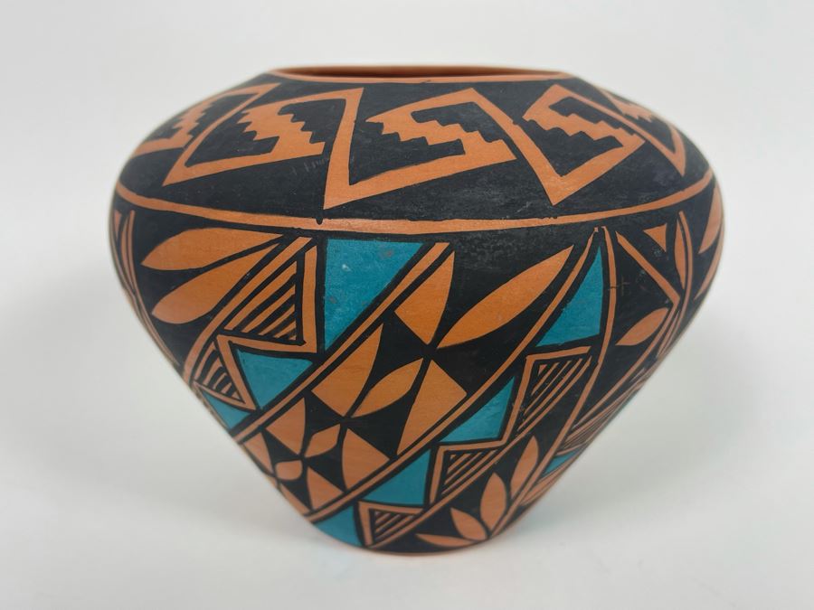 Native American Acoma Pottery Jar Signed R.S. 6.5W X 5.5H [Photo 3]