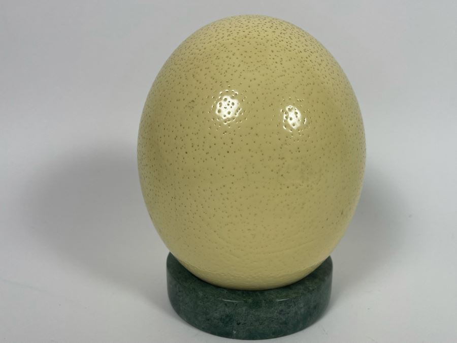 Ostrich Egg With Marble Stand 6.5H [Photo 4]
