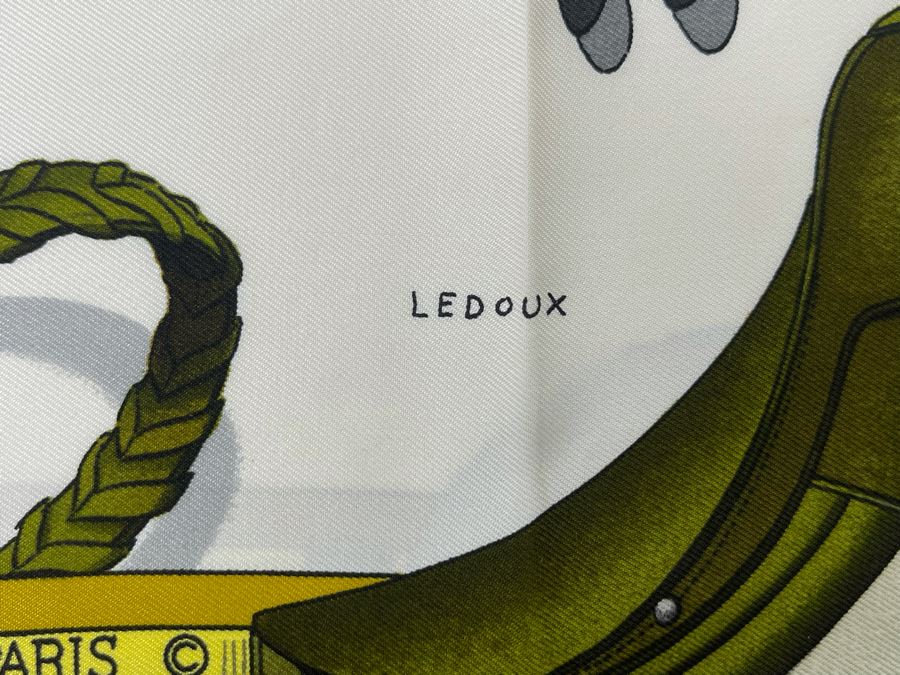 Hermes Paris Horse Jumping Scarf [Photo 7]