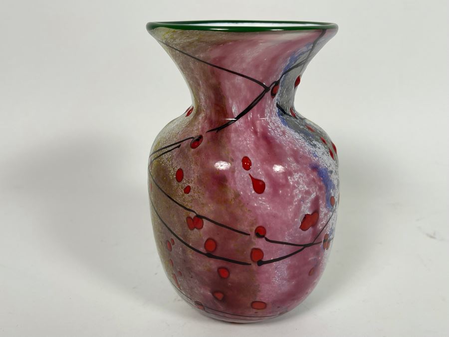 Art Glass Vase 4W X 6.5H [Photo 6]