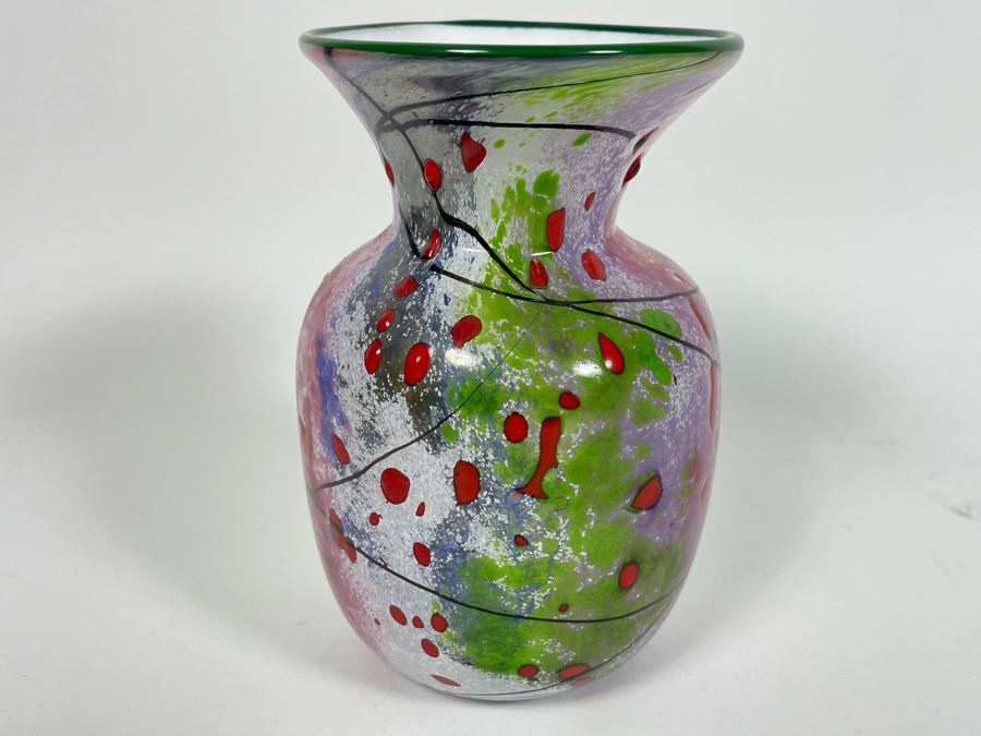 Art Glass Vase 4W X 6.5H [Photo 7]