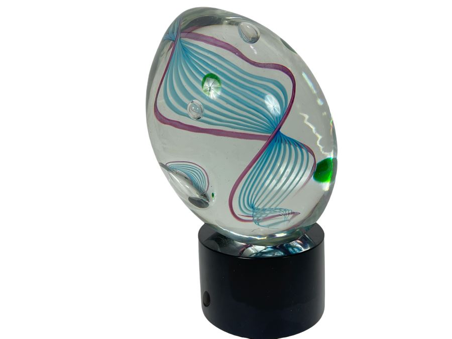 Large Art Glass Egg With Stand 10H [Photo 1]