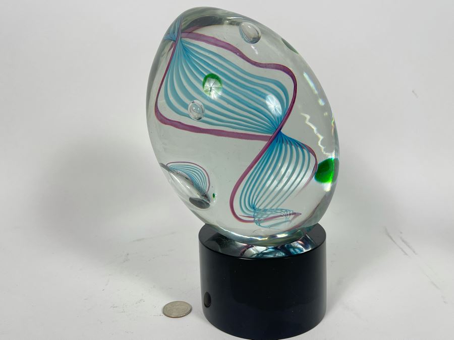 Large Art Glass Egg With Stand 10H [Photo 6]