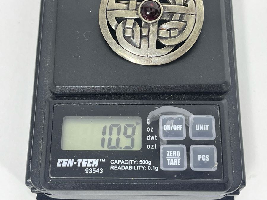 Sterling Silver Pendant From MMA The Metropolitan Museum of Art 10.9g [Photo 5]