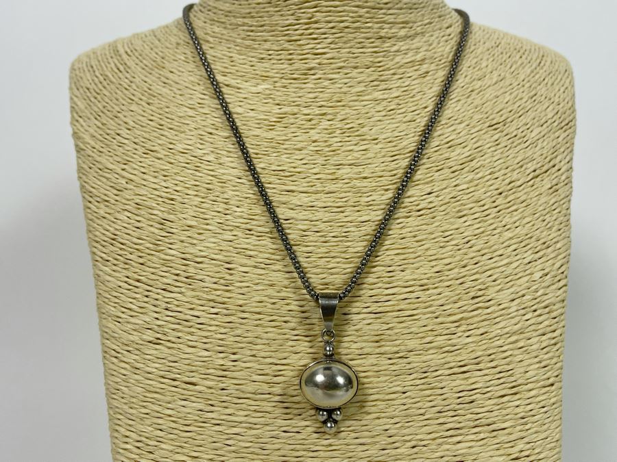 Sterling Silver Pendant With Sterling Silver Chain Necklace 11.7g [Photo 4]