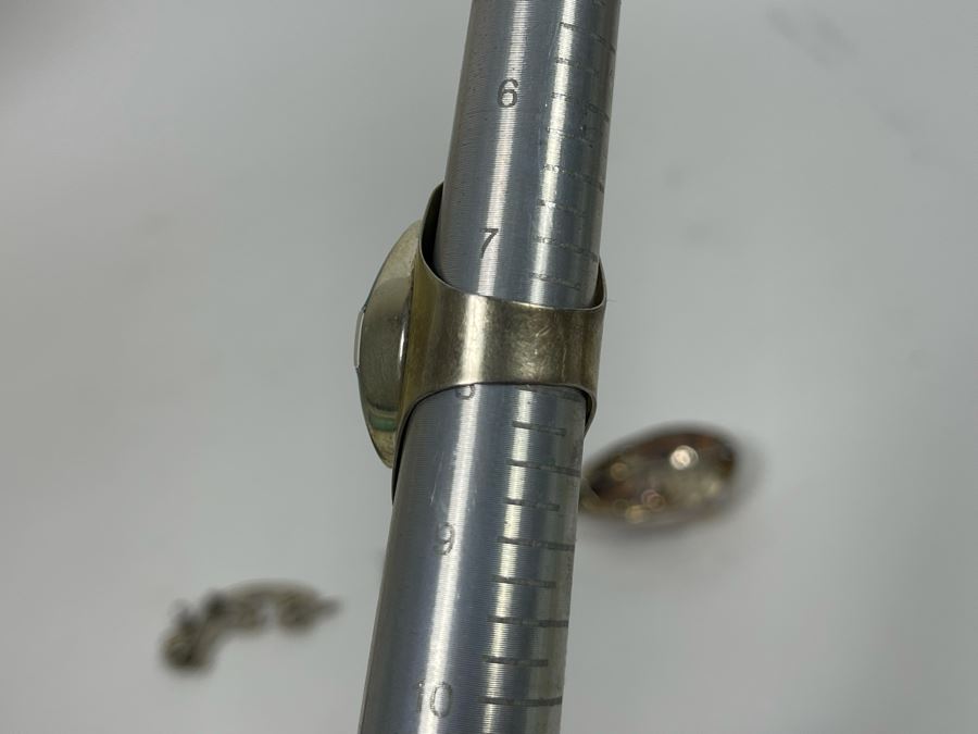 Sterling Silver Lot Featuring Four Brooches Pins And (1) Ring Size 7.5 Total Weight 43.7g [Photo 13]