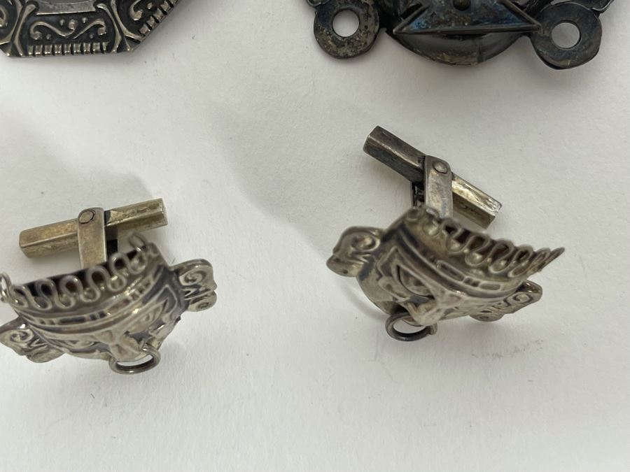 Pair Of Sterling Silver Brooches Pins And Pair Of Sterling Silver Cufflinks Total Weight 30.4g [Photo 7]