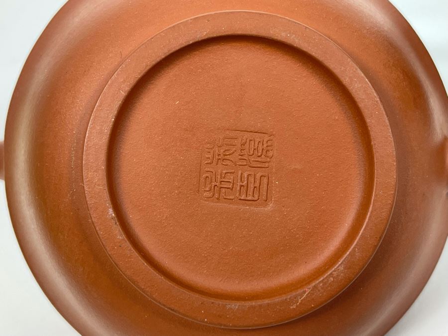Set Of Three Chinese Clay Teapots [Photo 12]