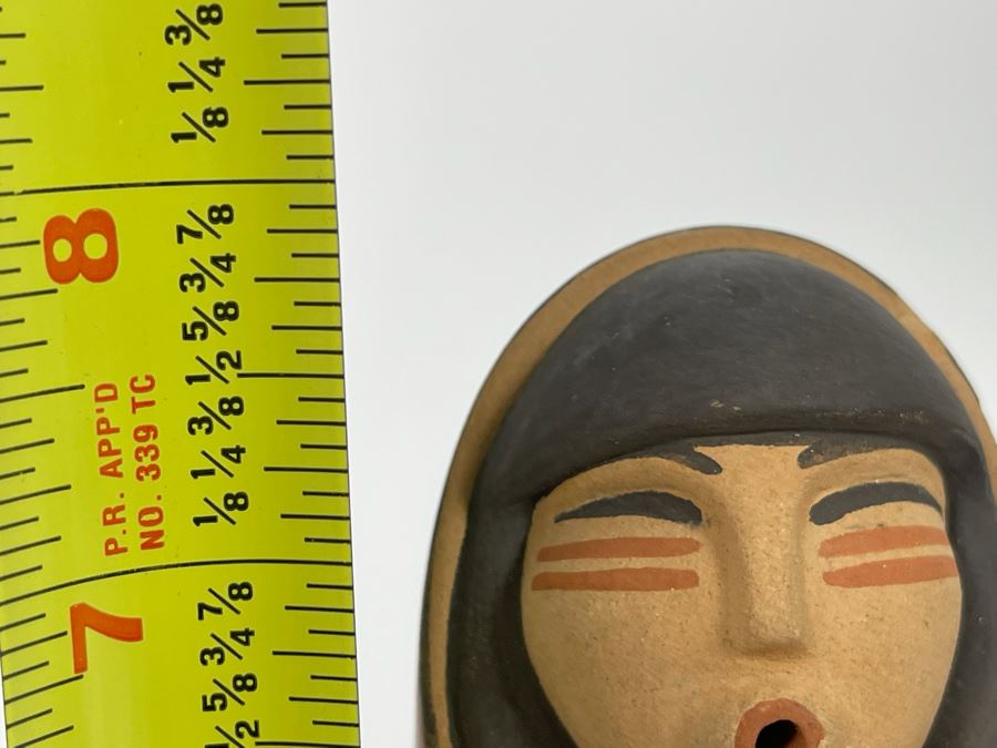 Native American Figurative Pottery By Maxine Toya Jemez 8H [Photo 10]
