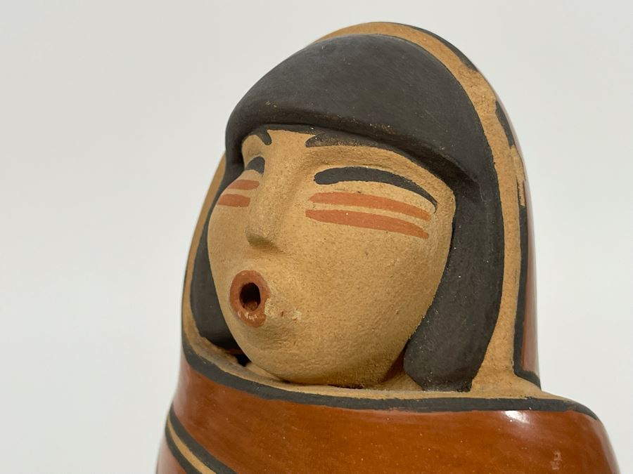 Native American Figurative Pottery By Maxine Toya Jemez 8H [Photo 11]