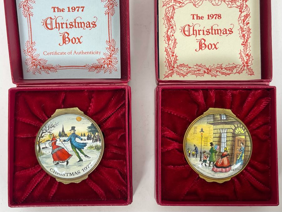 Halcyon Days Enamels England Christmas Enamel Boxes From 1977 And 1978 With Boxes [Photo 2]