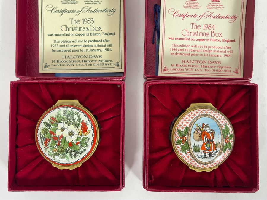 Halcyon Days Enamels England Christmas Enamel Boxes From 1981 And 1982 With Boxes [Photo 2]