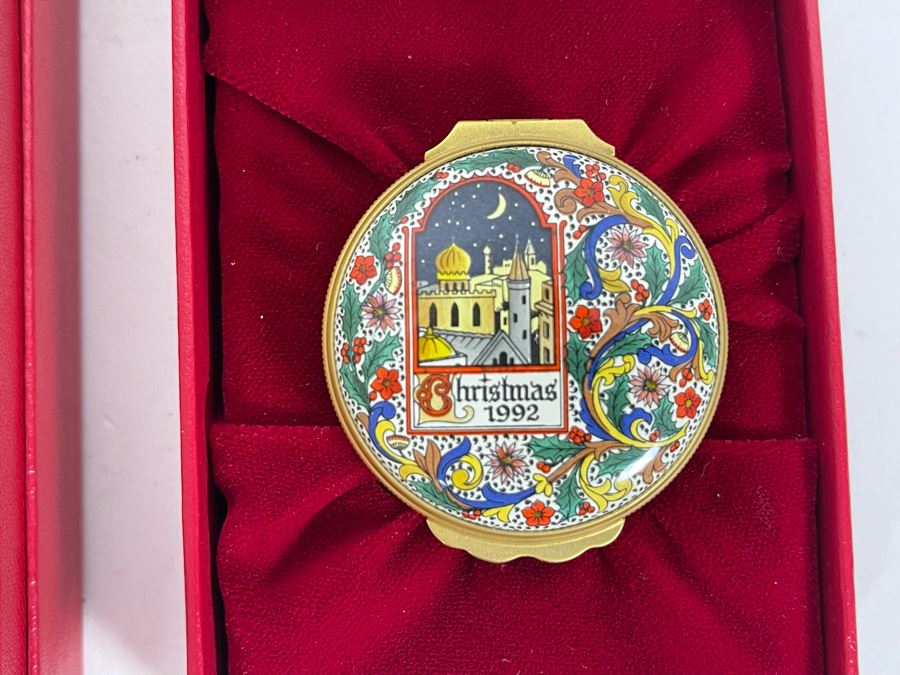 Halcyon Days Enamels England Christmas Enamel Boxes From 1991 And 1992 With Boxes [Photo 4]