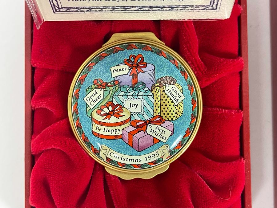 Halcyon Days Enamels England Christmas Enamel Boxes From 1995 And 1996 With Boxes [Photo 3]