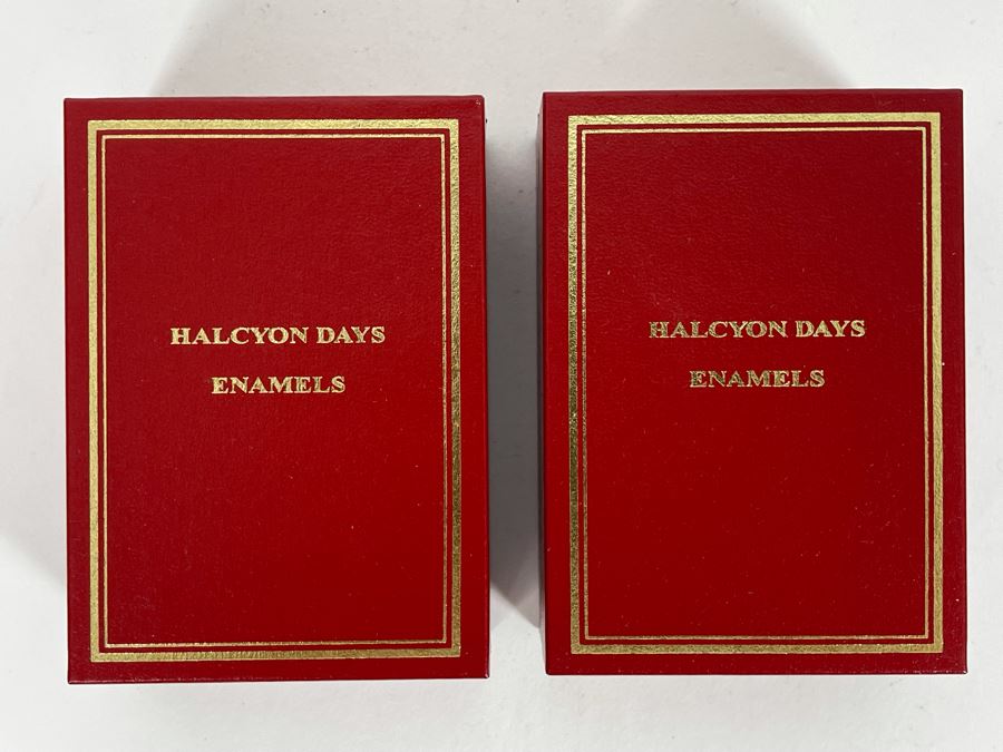 Halcyon Days Enamels England Christmas Enamel Boxes From 1995 And 1996 With Boxes [Photo 8]