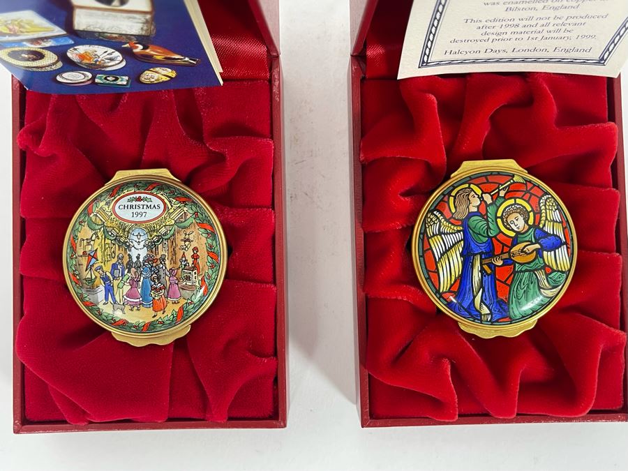 Halcyon Days Enamels England Christmas Enamel Boxes From 1997 And 1998 With Boxes [Photo 2]