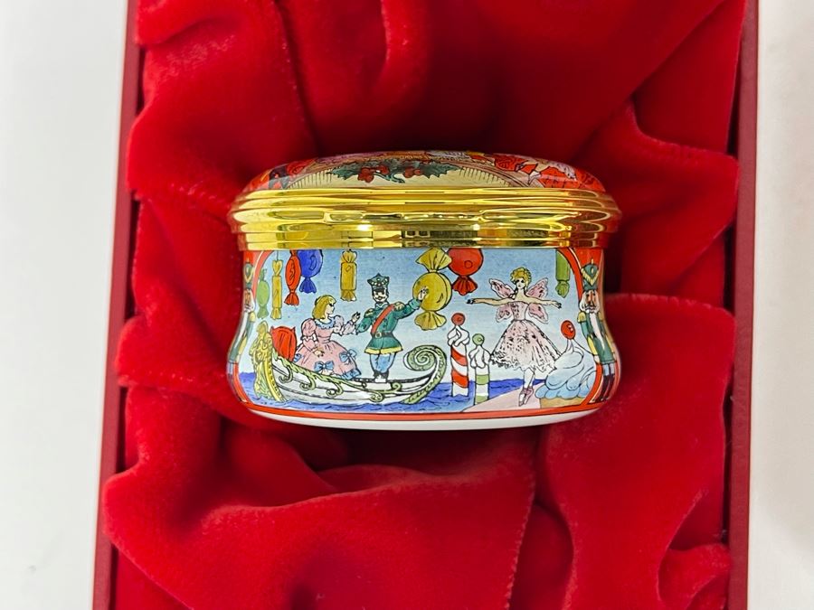 Halcyon Days Enamels England Christmas Enamel Boxes From 2001 And 2002 With Boxes [Photo 5]