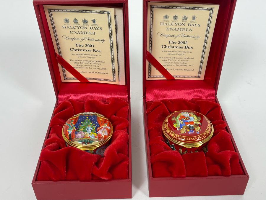 Halcyon Days Enamels England Christmas Enamel Boxes From 2001 And 2002 With Boxes [Photo 7]