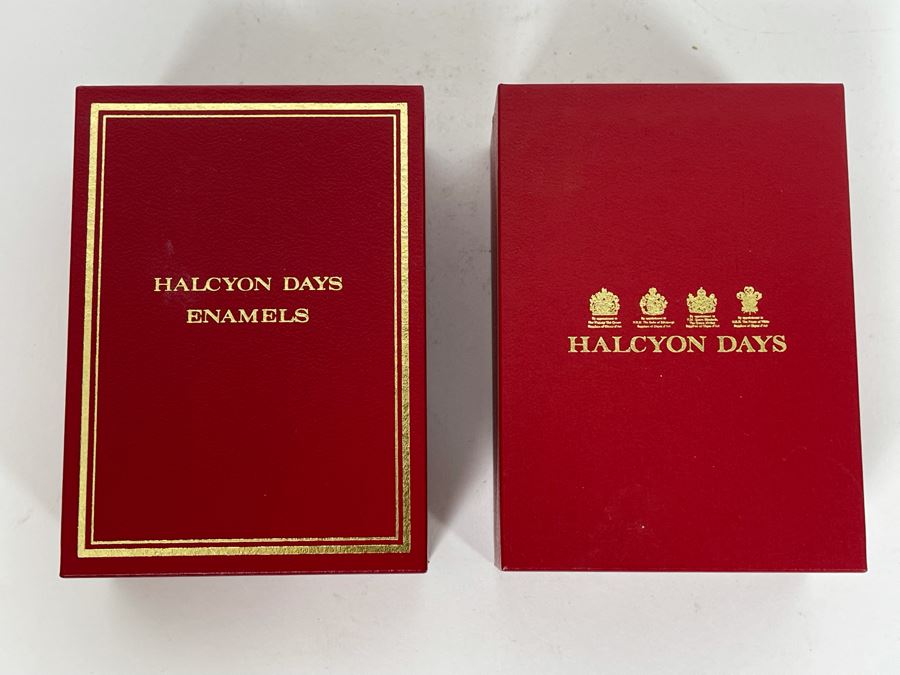 Halcyon Days Enamels England Christmas Enamel Boxes From 2005 And 2006 With Boxes [Photo 8]