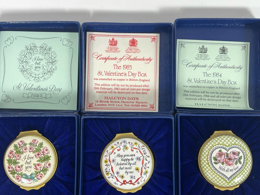 Set Of Five Halcyon Days Enamels England St. Valentine's Day Enamel Boxes 1982, 1983, 1984, 1986, 1988 With Boxes [Photo 2]