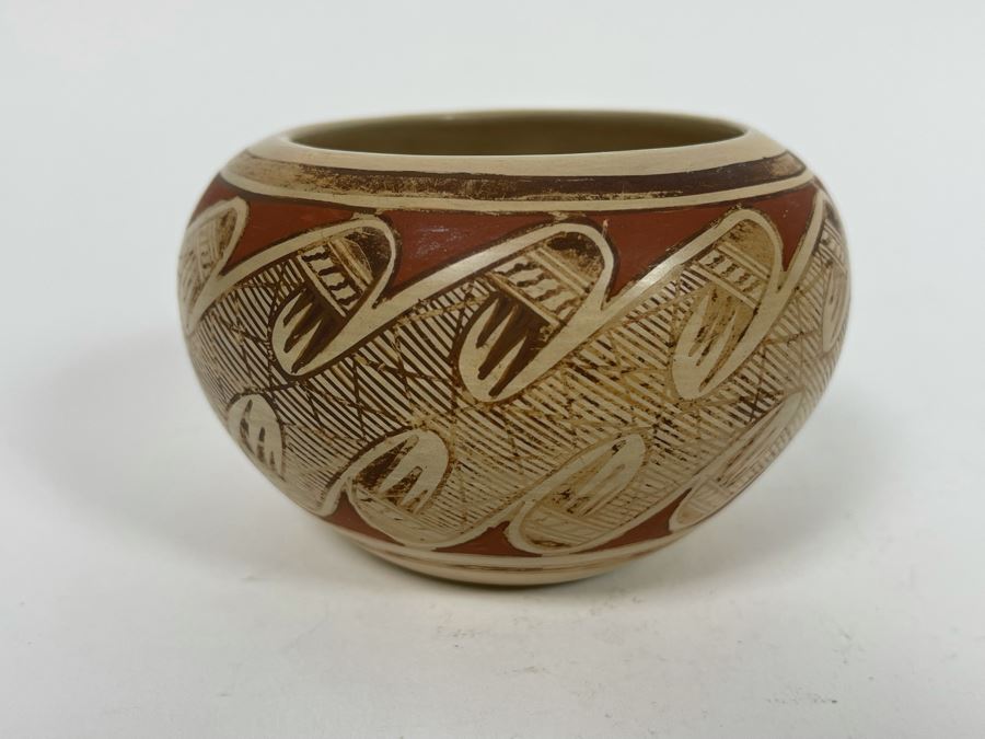 Rayvin Nampeyo Hopi-Tewa Native American Pottery Jar 4W X 2.5H [Photo 5]