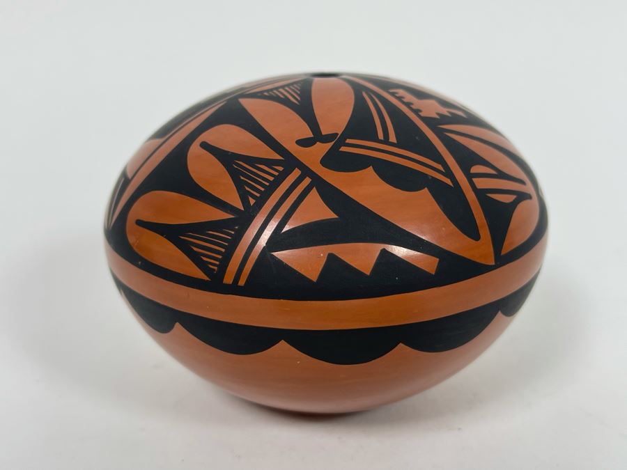 Native American L Loretto Jemez Pueblo Pottery 4W X 3H [Photo 5]