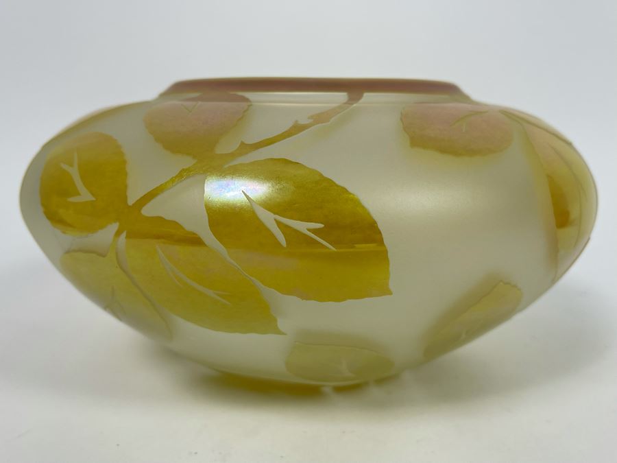 Signed Correia Etched Art Glass Bowl Limited Edition LE 2000 8W X 4.5H [Photo 6]