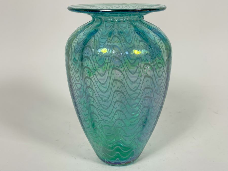 Signed Art Glass Vase 6H [Photo 3]