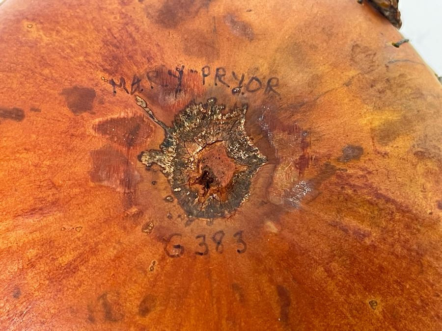 Handcrafted Gourd Pine Needle Basket By Mary Pryor 7W X 4H Retails $75 [Photo 10]