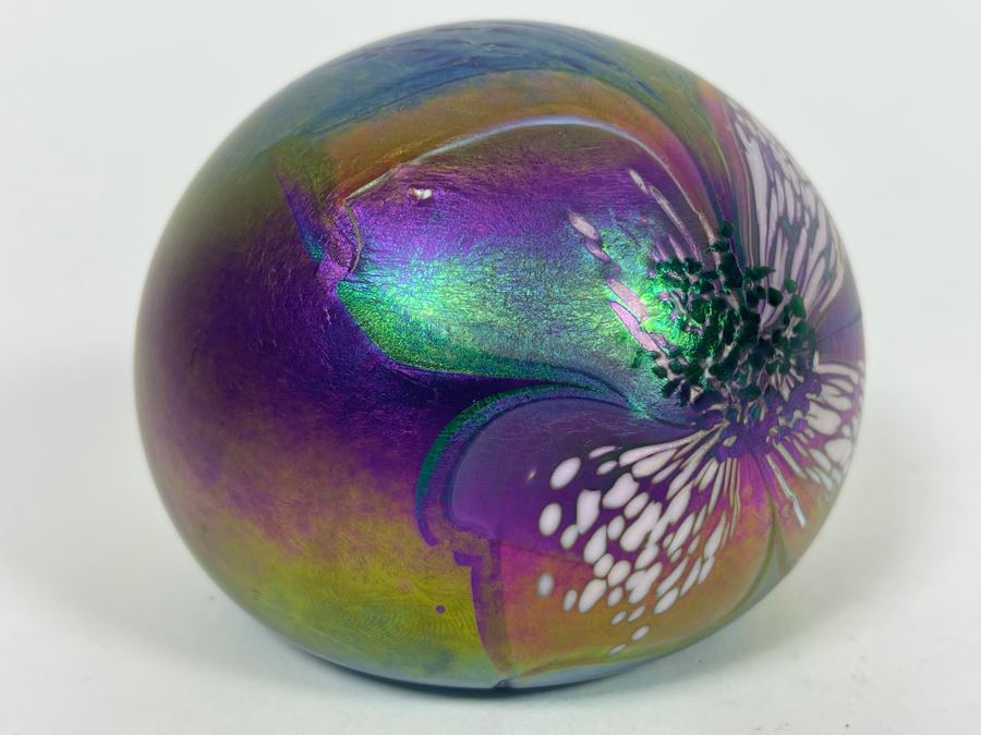 1990 Glasshouse Iridescent Art Glass Paperweight 3.5W X 2.5H [Photo 6]