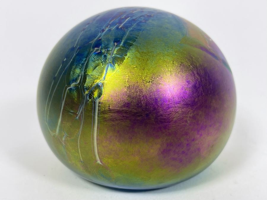 1990 Glasshouse Iridescent Art Glass Paperweight 3.5W X 2.5H [Photo 5]