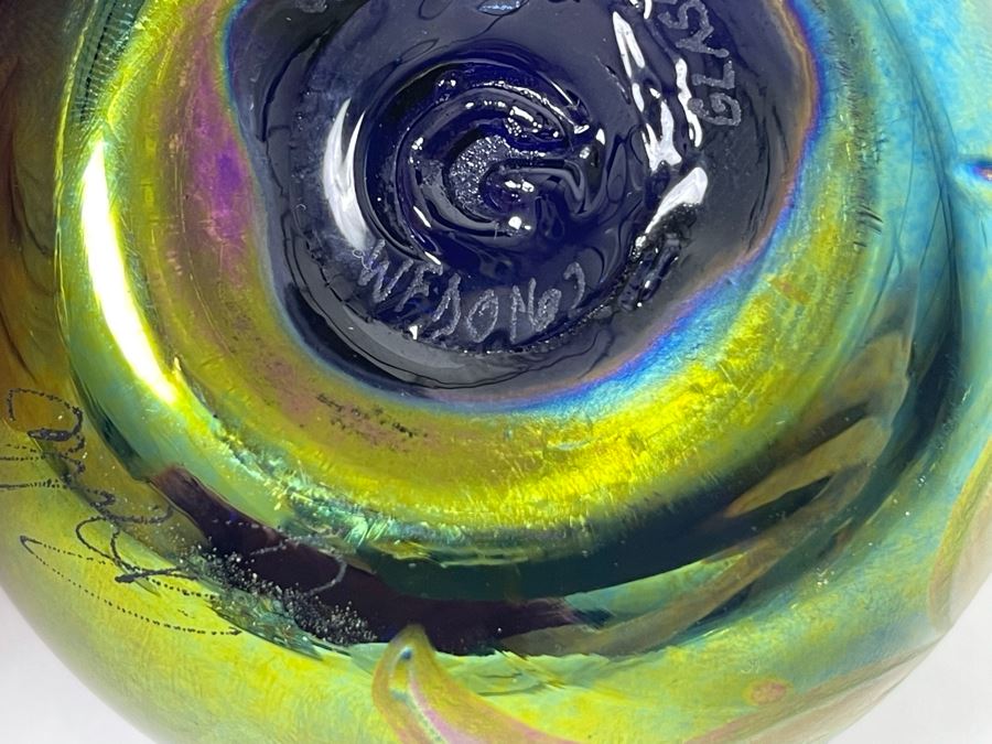 1990 Glasshouse Iridescent Art Glass Paperweight 3.5W X 2.5H [Photo 10]
