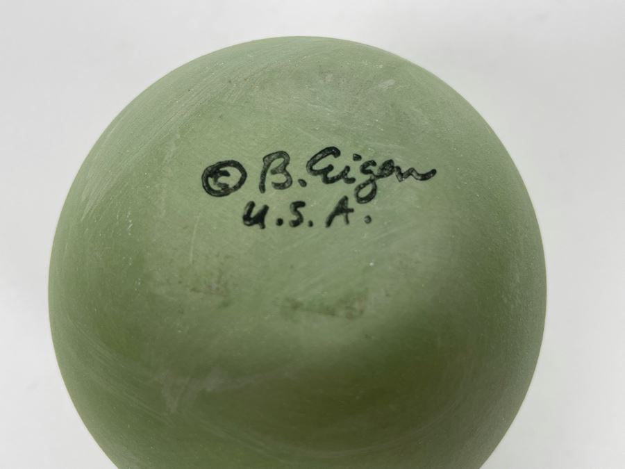 USA Pottery Vase By B. Eigen 6H [Photo 6]