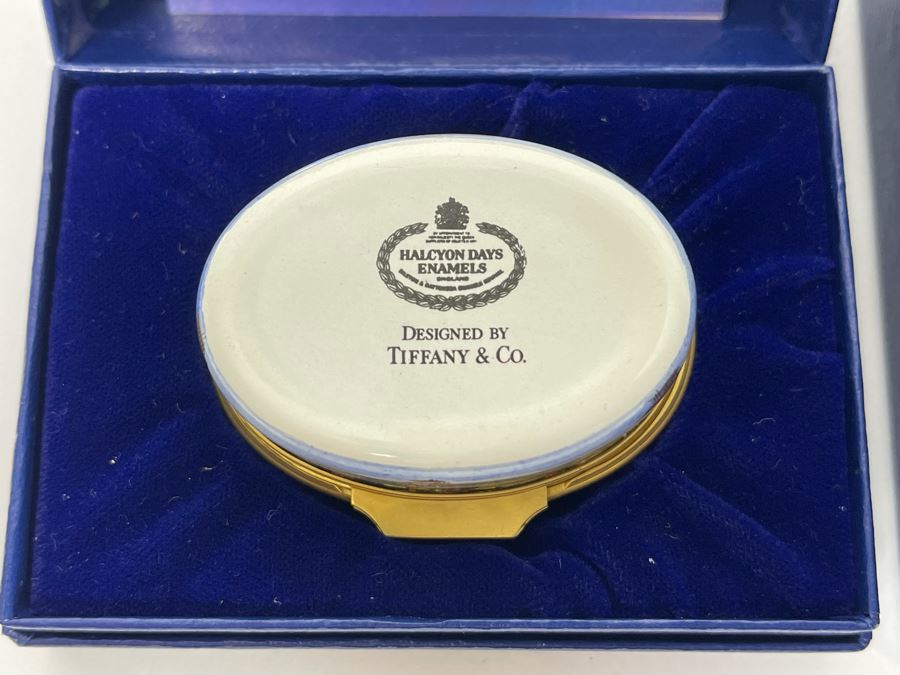 Tiffany & Co Designed Halcyon Days Enamels England Brooklyn Bridge Enamel Box And Limited Edition Cup To Commemorate The 150th Anniversary Of London's First Hansom Cab Both With Boxes [Photo 7]