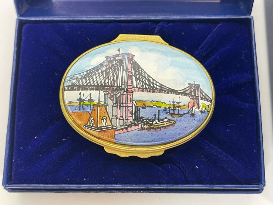 Tiffany & Co Designed Halcyon Days Enamels England Brooklyn Bridge Enamel Box And Limited Edition Cup To Commemorate The 150th Anniversary Of London's First Hansom Cab Both With Boxes [Photo 5]